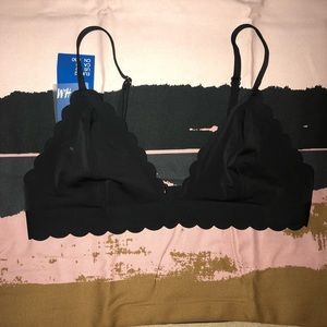 Black Bralette Size 12 Scallop Design